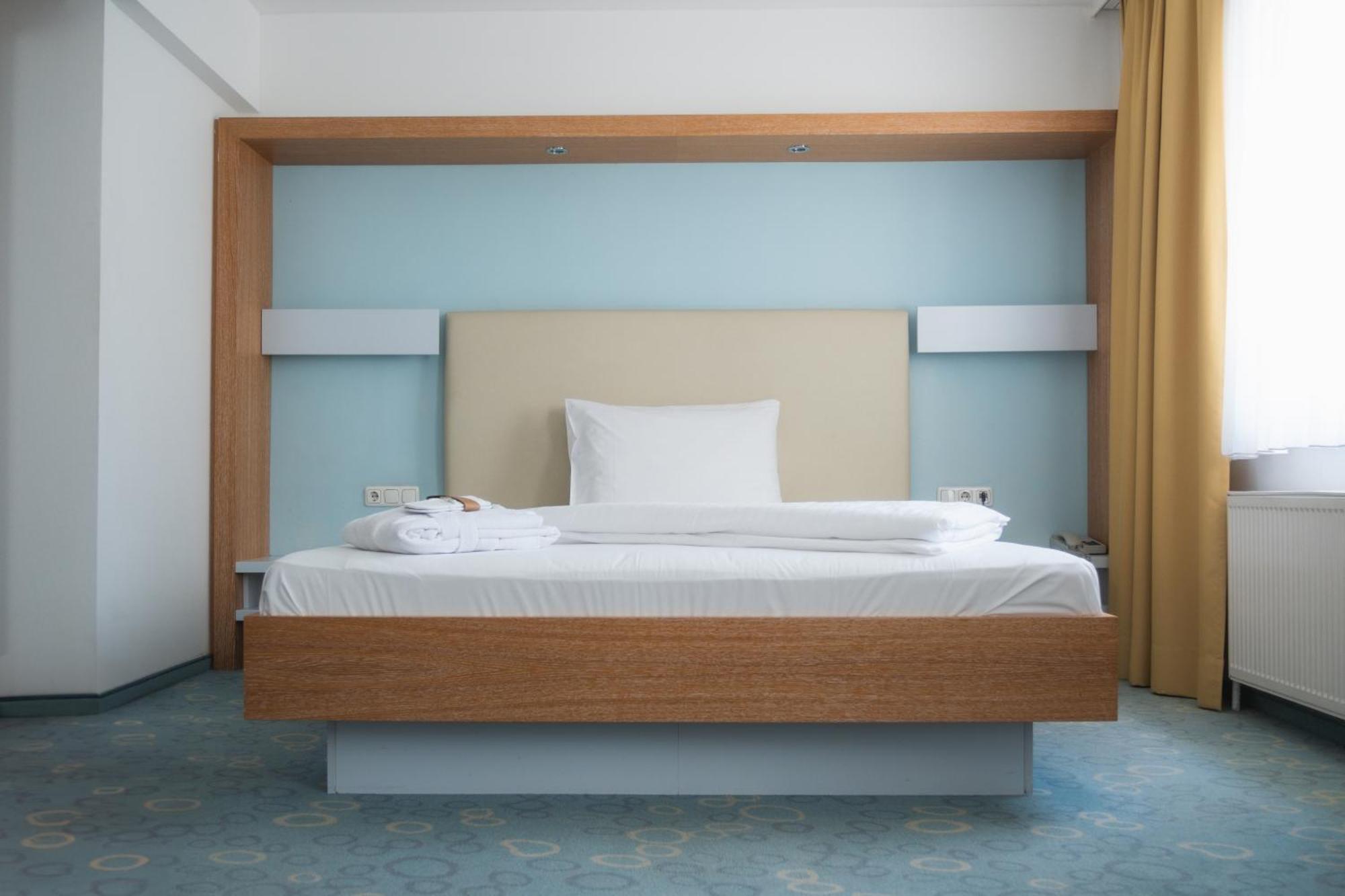 Hotel Dom-hotel 4*